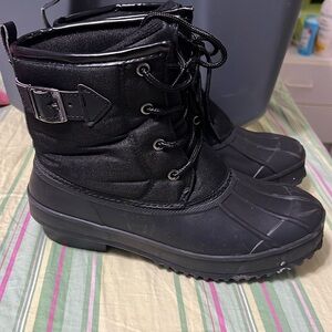 Torrid barely used rain/winter boots